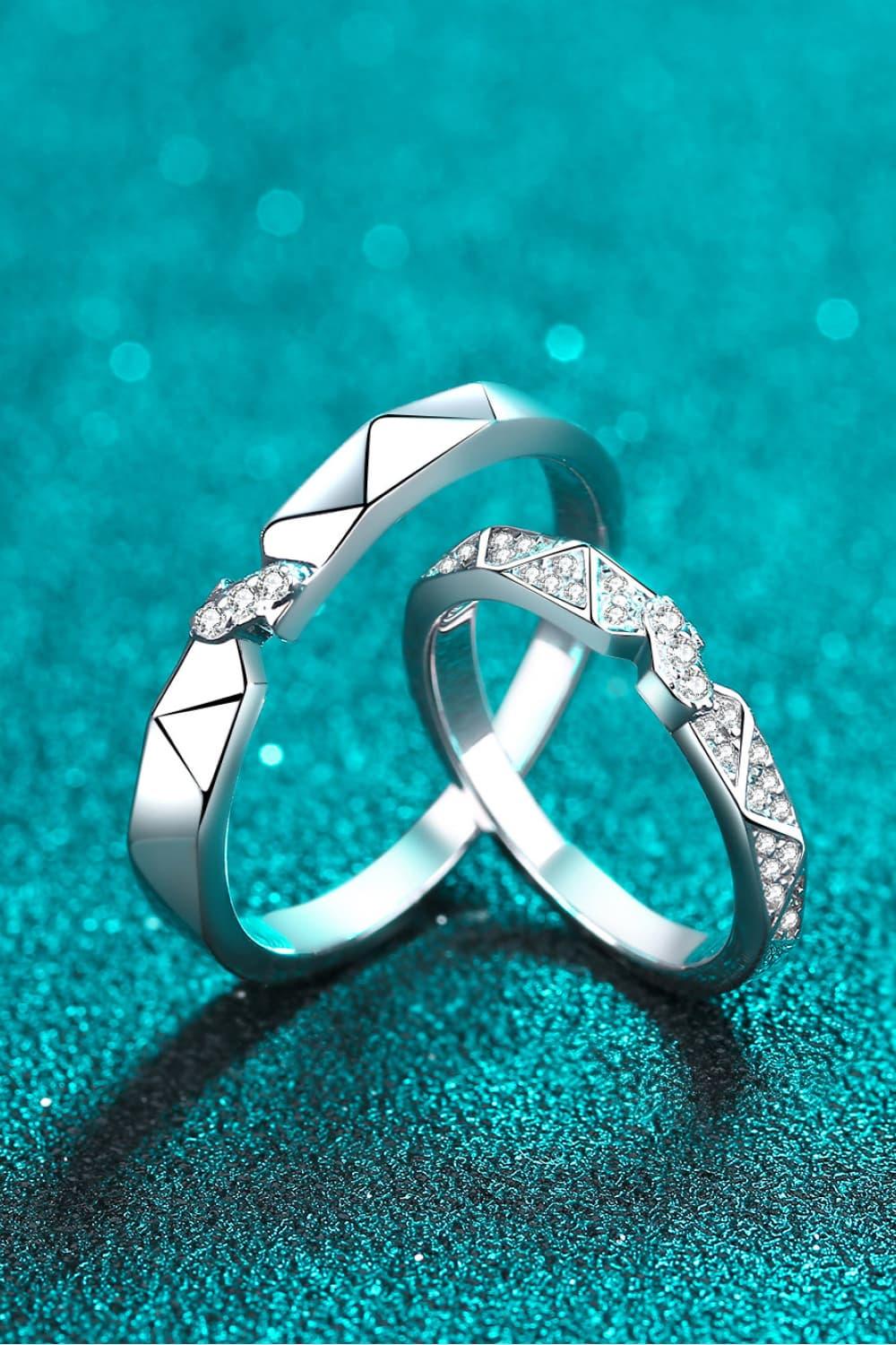 Moissanite Minimalist Rhodium-Plated Ring Carauana Store