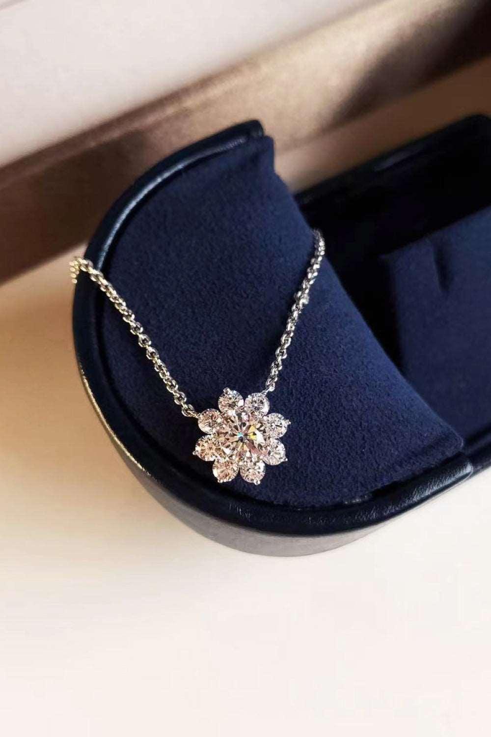 1 Carat Moissanite Floral Pendant Necklace Carauana Store