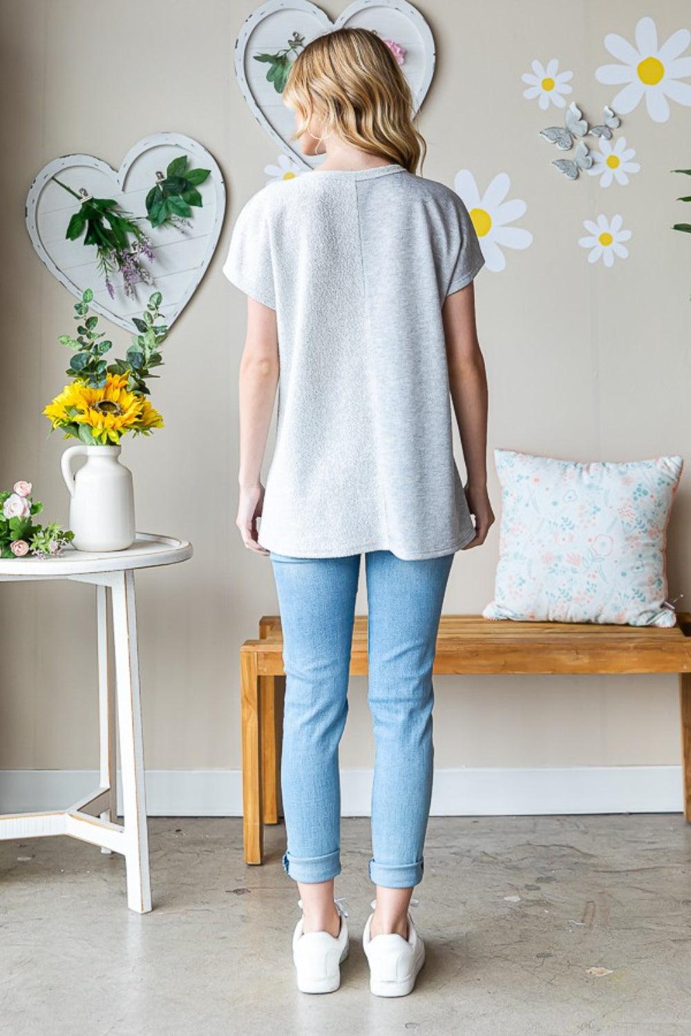 Heimish Full Size Pocketed Round Neck Short Sleeve T-Shirt Carauana Store