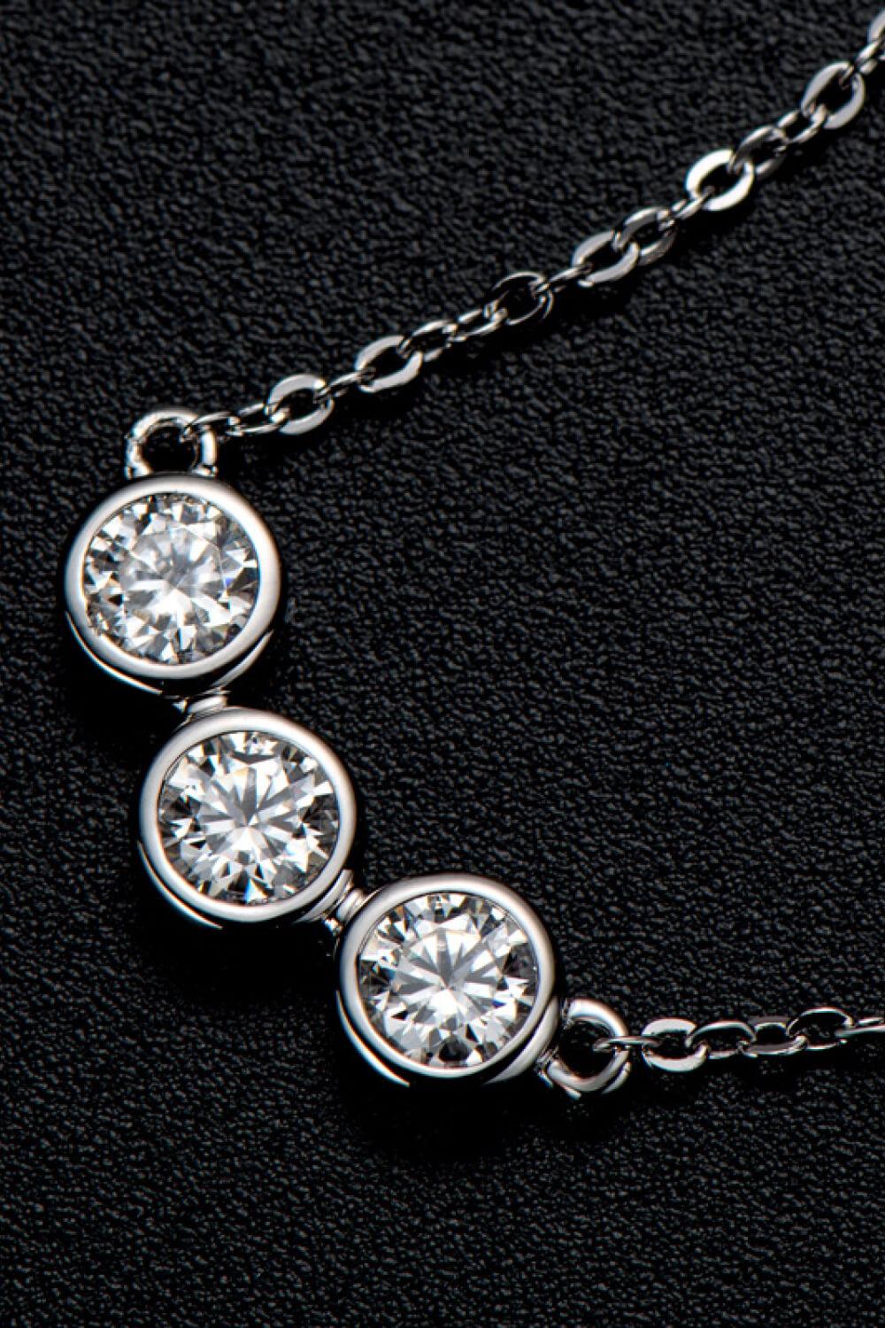 Find Your Center Moissanite Necklace Carauana Store