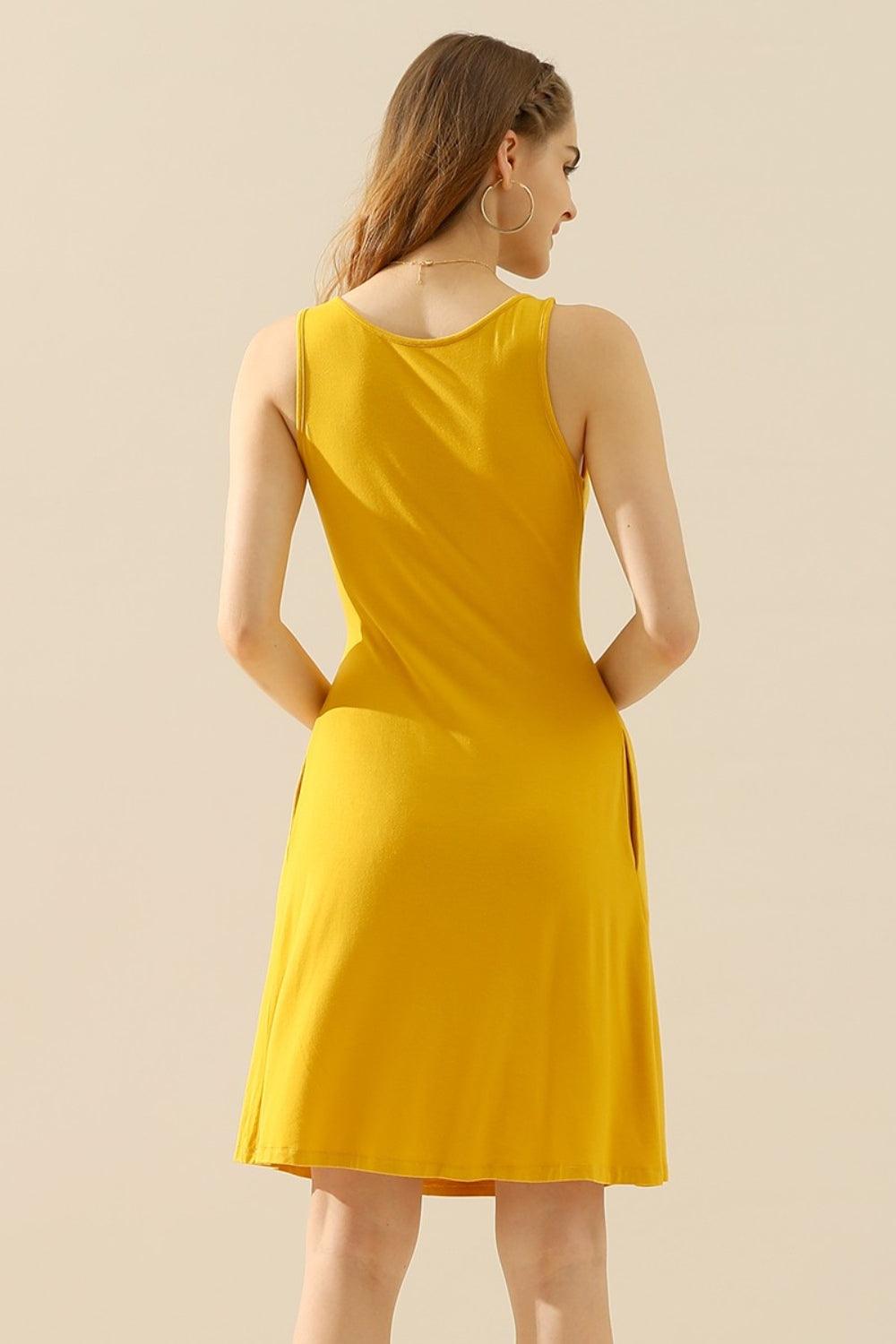 Doublju Full Size Round Neck Ruched Sleeveless Dress with Pockets Carauana Store