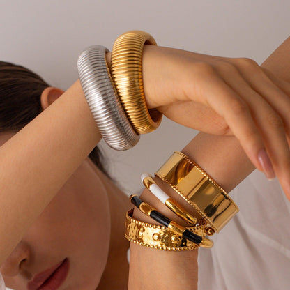 18K Gold-Plated Stainless Steel Bracelet Carauana Store