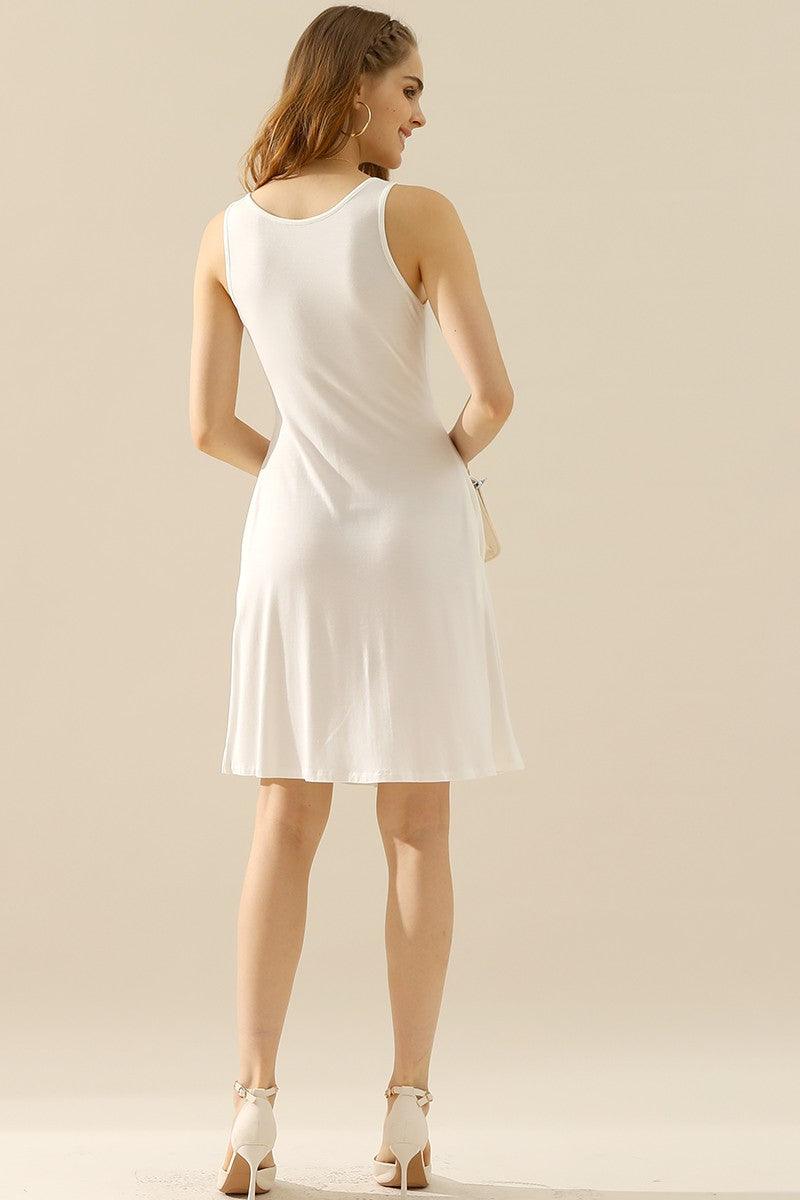 Doublju Full Size Round Neck Ruched Sleeveless Dress with Pockets Carauana Store