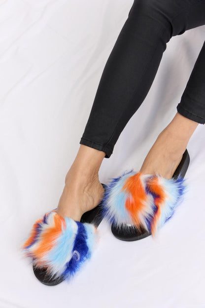 Forever Link Plush Open-Toe Sandals Carauana Store