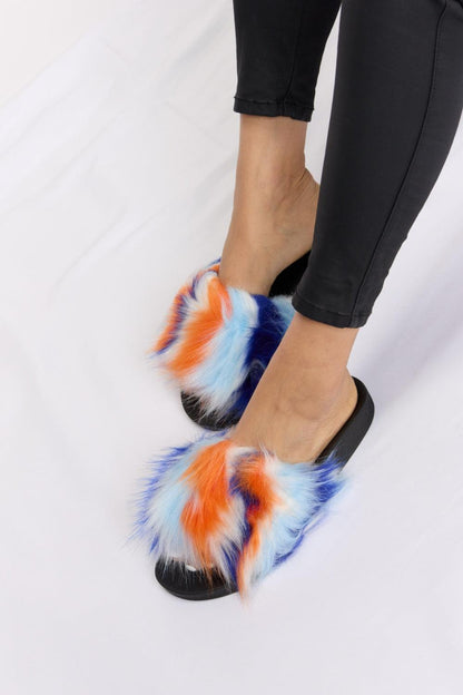 Forever Link Plush Open-Toe Sandals Carauana Store